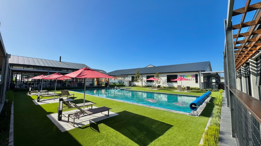 To Let 1 Bedroom Property for Rent in The Huntsman Western Cape